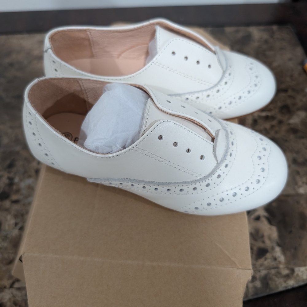 Perroquet Cream Dress Shoes Size 29